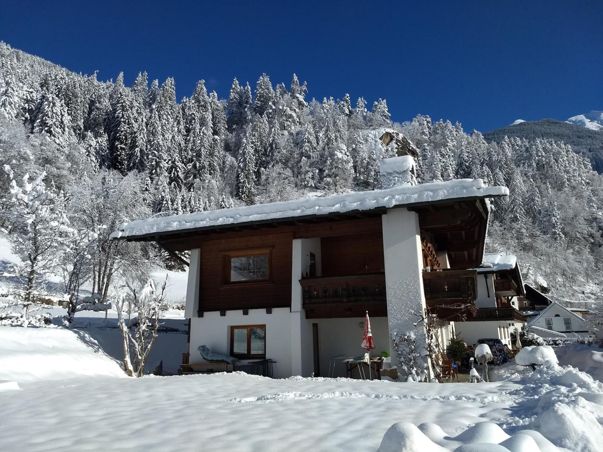 Haus Elfi Fiegl Lägenhet Oetz Exteriör bild
